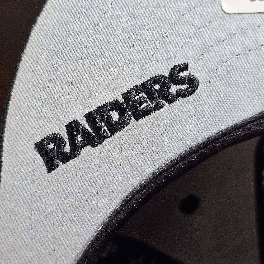 Las Vegas Raiders New Era Identity Hat 59FIFTY Black Silver Patches 7 1/8 Logos